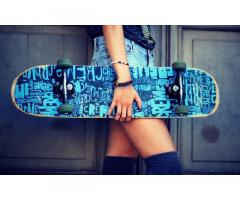 Skateboard for sale.Inexpensive. Detailed information in the description.